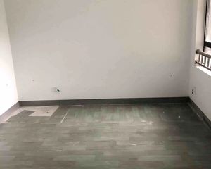 李渡湾3室2厅1卫南朝向250.0万元/套出售