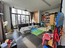 南湖国际广场 5房2厅360万