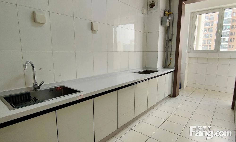 电业局单位房五洲花园豪华装修h户型超大双阳台全年采光