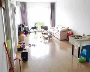 骆城华苑2室2厅1卫南朝向85.0万元/套出售