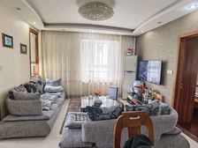 阳光嘉园4室2厅1卫南朝向136.0万元/套出售