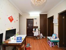 店里力荐 又降20万 诚意出售 全明户型一梯两户 煌金楼层!