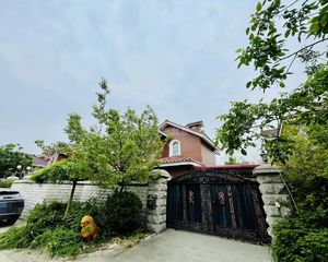 王府园中园精装独栋,南北通透格局好,看房提前联系