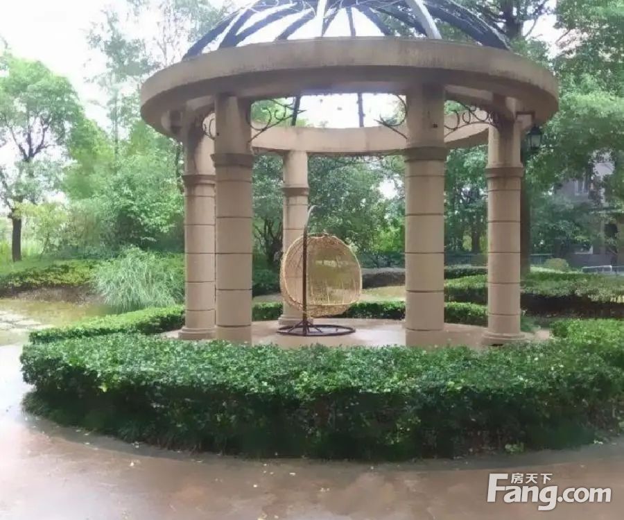 小区相关图