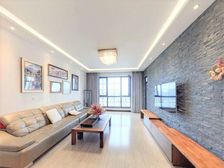 8,13号线成山站 低于市场价30万急售 满五无税精装全送