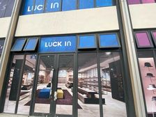 海曙 外国语菜场旁 沿街现铺底商 一拖二户型雅戈尔江汇城