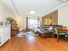 北苑家园望春园,一梯3户板楼,南北通透,满五