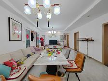 南岸精装四居 融创江南融府高层 满五房源