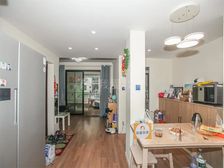 精装小两房,南北通透,带个20平的院子,位置好,拎包入住