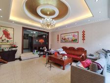 柏林山水别墅4室3厅精装修