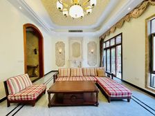 万科红郡 新光城市花园别墅 满五 南北通透 5室2厅