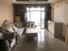 金碧花园 3房2厅140万