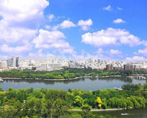 西边户三面采光,4居室,带保姆间,户型好