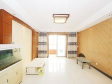 昊腾家园 南北朝向三居室 近入口