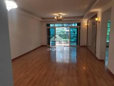 蓝山上城 3房2厅166万