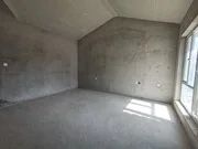 鸿威翡翠城联排小别墅 前后花园80平左右!·