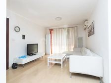 新上 三元桥 凤凰城 三期 东西通透大一居 可两居 全明格居