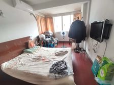 关爱小区南区4室2厅1卫南朝向98.0万元/套出售