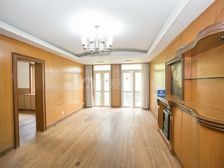 世博板块电梯双南两房两厅,日照充足采光好,诚心出售