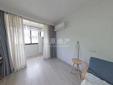 主卧朝南,小区中心位置,采光充足,中式风格,南北通透