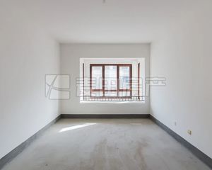 有钥匙 法式别墅 可谈价格 龙湖双珑原著 4室 南北 毛坯
