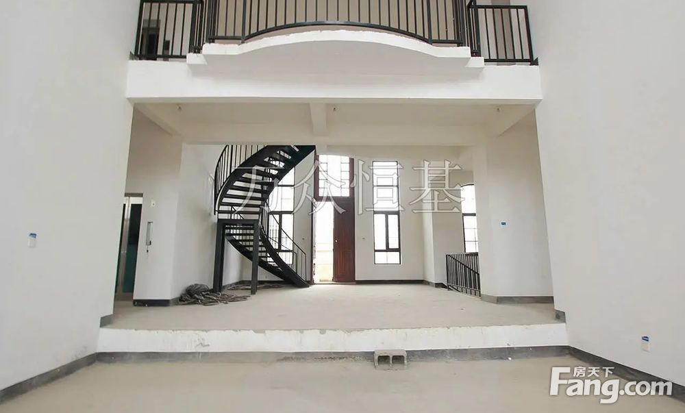 金科天玺6室4厅独栋别墅毛坯房