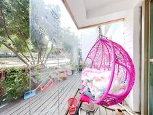 湖左岸 一楼带院子 安静位置 通透户型 诚意出售