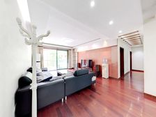 新馨花园平层大四房 有电梯 23年可报名 有钥匙