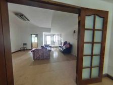 南宁湖景花园 3房2厅145万