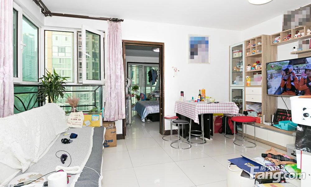 通州核心商务区河畔丽景满5年自住大一居紧邻地铁与公园