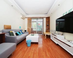 立水桥佳运园三期 满五年中间楼层 东北一居 视野好 诚心出售