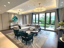 珠光云山壹号别墅 243平5居 南向豪华装修 自住保养好