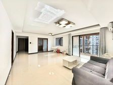 万科东荟城 近 装修好 满五 双卫格局