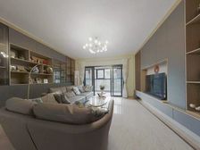 峰湖御境 南北通透 视野无遮挡 大四房 价格还可以谈 送车位