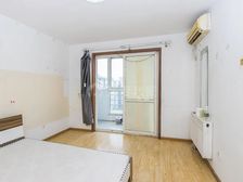 东城区国瑞城中区三居室出售无遮挡采光好