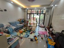 山语城 3房2厅170万