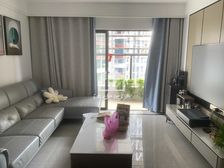 南宁鑫邦华府4房2厅精装126万