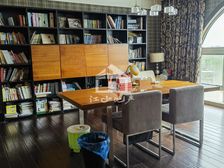 东盟商务区 大自然花园别墅8房2厅2720万