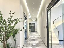 层高6米的服装直播间出租 轻奢装修,带隔音棉,实景图
