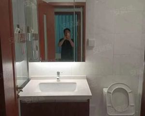 中南锦悦府北区3室2厅2卫南朝向125.0万元/套出售