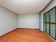 滨江奥体寰宇天下3室2厅,保养好,业主诚售价格可谈