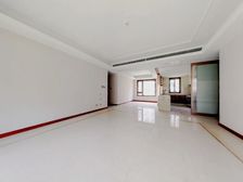 唐宁府洋房,在售的性价比很高的一套,楼层好,从未住过