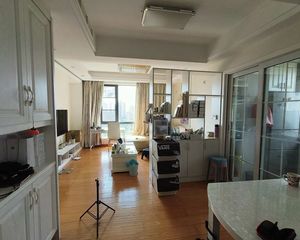 恒威君澜上府3室2厅1卫南朝向288.0万元/套出售