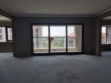 雅戈尔江上4室2厅2卫南朝向328.0万元/套出售