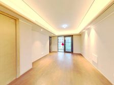 雅戈尔江上 全新精装末入住 好楼层 四叶草户型 小区环境优美