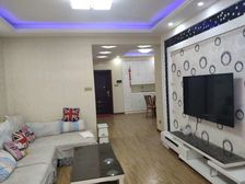 秀山湖壹号2房南精装真实好房