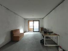 精装两房,送设施,拎包即住,总价低!