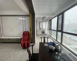 四室,智谷桃李苑,156平客厅朝阳四室两厅两卫