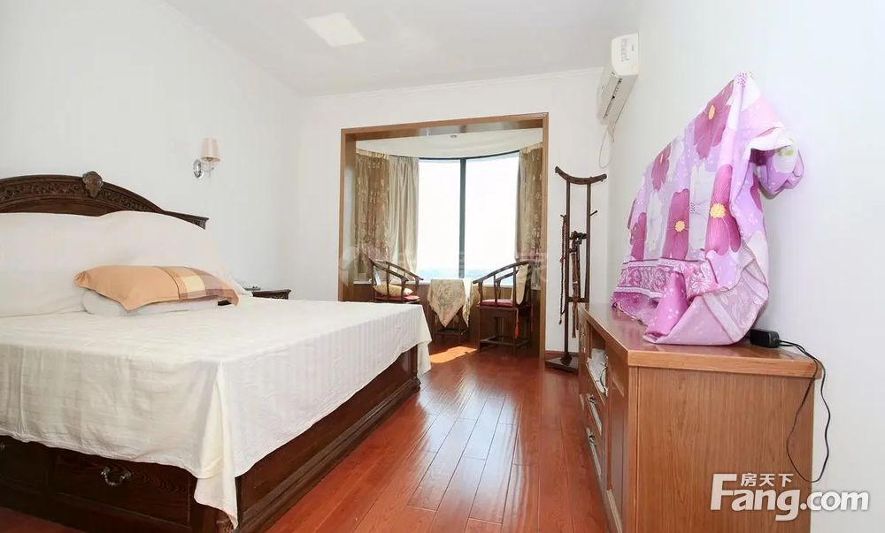 紫荆欣苑空中别墅花园房赠送大露台车位业主诚新出售