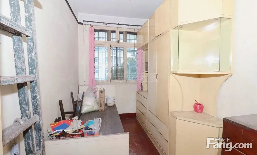 九莲新村新上目前性价比很高的三房中间楼层看房方便诚心出